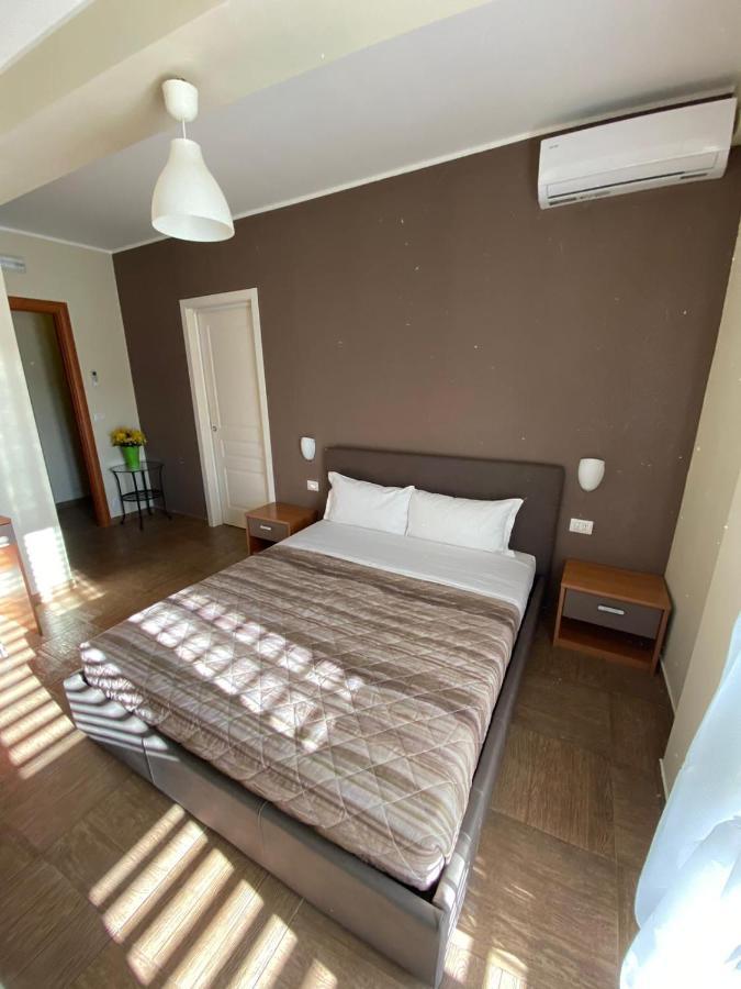 Nick & Santo'S Holiday Homes B&B 贾迪尼-纳克索斯 外观 照片